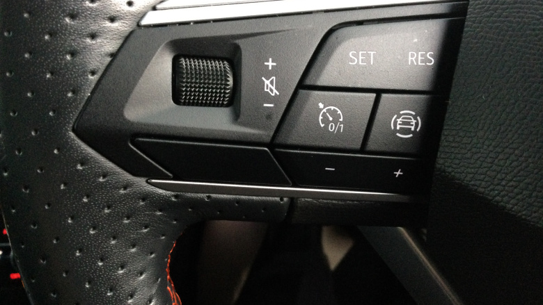 SEAT Arona 1.0 TSI 110 FR Sport 5dr Petrol Hatchback